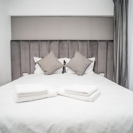 Top Location - Contemporary Parliament View - 2Br บูคาเรสต์ ภายนอก รูปภาพ